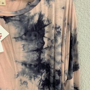Long sleeve tie dye shirt